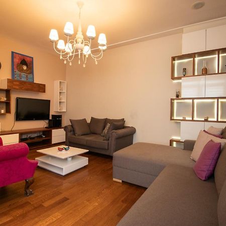 City Center Apartment เบลเกรด ภายนอก รูปภาพ